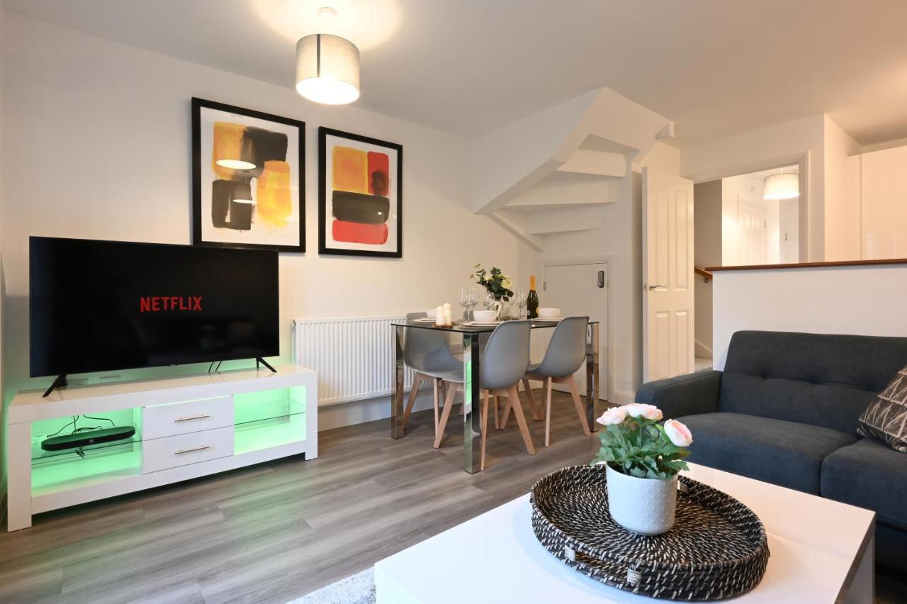 Luxury 4 Bed House With Gated Parking In The Heart Of Birmingham! Apartment Ngoại thất bức ảnh