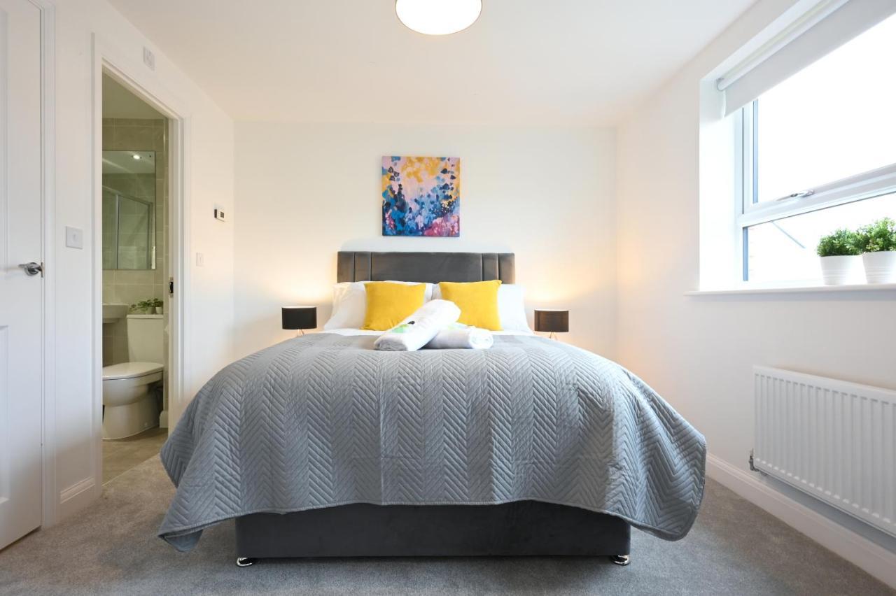 Luxury 4 Bed House With Gated Parking In The Heart Of Birmingham! Apartment Ngoại thất bức ảnh